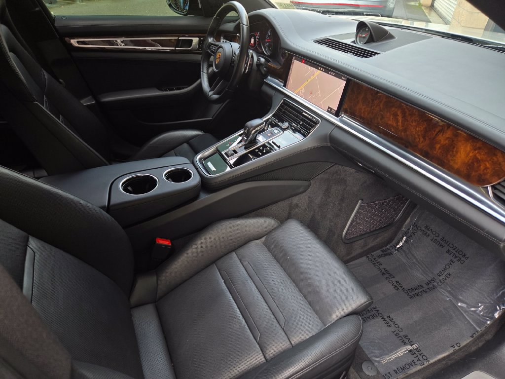 Used 2021 Porsche Panamera 4S AWD/4WD image 13