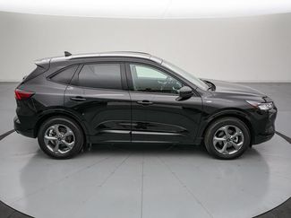 Certified 2024 Ford Escape ST-Line w/ Tech Pack #1 AWD/4WD video 3