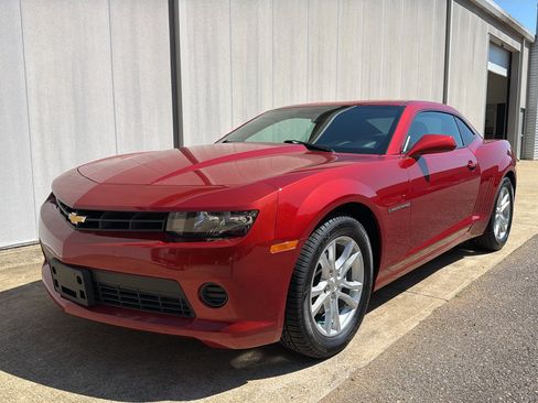 Used 2015 Chevrolet Camaro LS RWD image 7