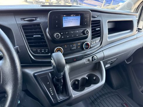 Used 2020 Ford Transit 250 Medium Roof RWD image 18
