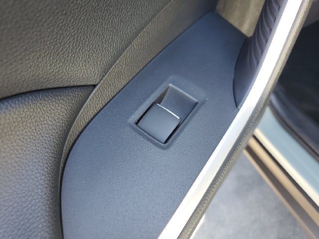 Used 2020 Toyota RAV4 XLE Premium w/ All Weather Liner Package FWD image 18