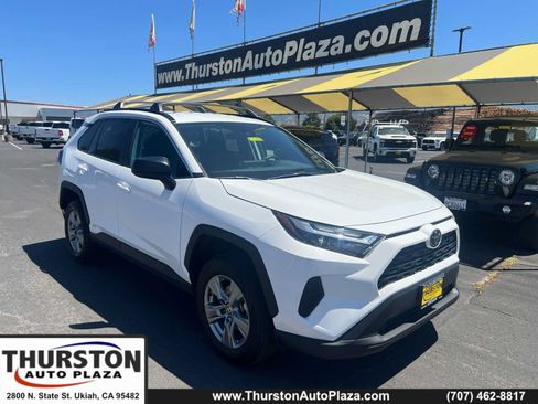 Certified 2025 Toyota RAV4 LE AWD/4WD image 1