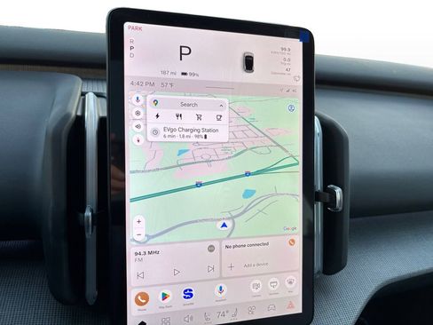 New 2025 Volvo EX30 Ultra w/ Protection Package Premier image 14