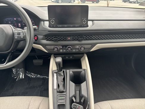 Used 2024 Honda Accord LX image 18