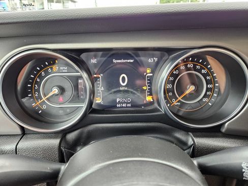 Used 2022 Jeep Wrangler Unlimited Sport AWD/4WD image 21