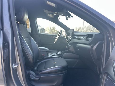 Used 2024 Ford Escape ST-Line image 28