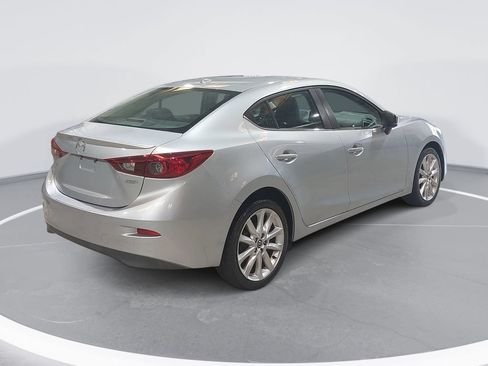 Used 2017 MAZDA MAZDA3 Touring w/ Popular Equipment Package FWD image 5