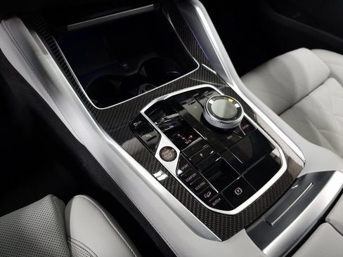 Used 2024 BMW X6 M60i w/ Dynamic Handling Package image 39