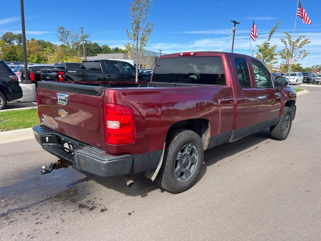 Used 2008 Chevrolet Silverado 1500 LT w/ Power Pack Plus AWD/4WD image 5