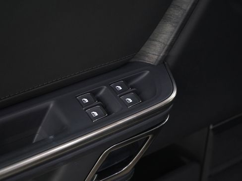 Used 2023 Rivian R1S Adventure image 21