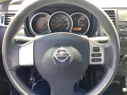 Used 2012 Nissan Versa 1.8 S w/ Plus Pkg FWD image 21
