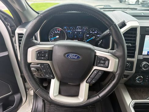 Used 2020 Ford F350 Lariat AWD/4WD image 11