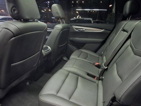 Used 2021 Cadillac XT6 Luxury FWD image 22