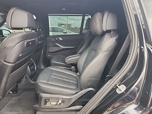 Used 2024 BMW X7 M60i w/ Executive Package AWD/4WD image 3