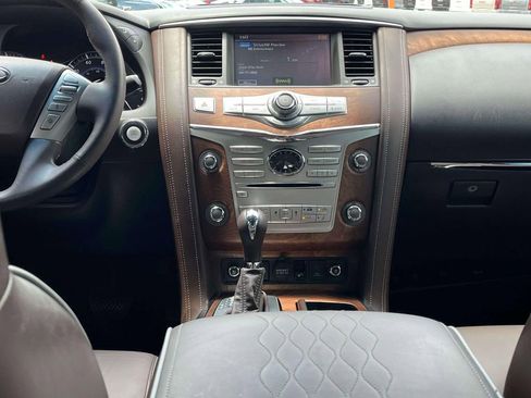 Used 2016 INFINITI QX80 Limited w/ All Season Package AWD/4WD image 14