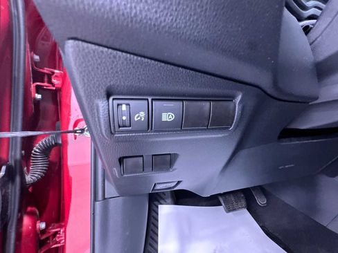 Used 2024 Toyota Corolla Cross LE w/ Moonroof Package AWD/4WD image 16
