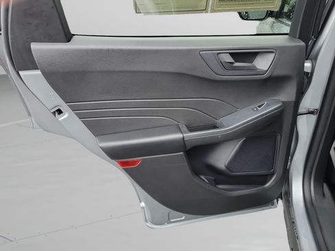 Certified 2024 Ford Escape Active AWD/4WD image 14