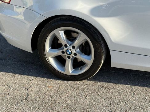 Used 2010 BMW 128i Coupe image 8