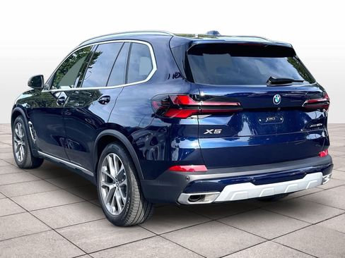 Used 2026 BMW X5 xDrive50e AWD/4WD image 7