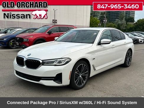 Used 2022 BMW 530e xDrive AWD/4WD image 1