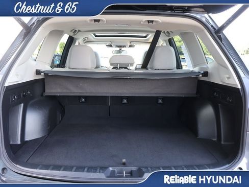 Used 2022 Subaru Forester Premium AWD/4WD image 15