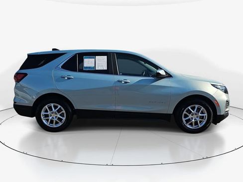 Used 2022 Chevrolet Equinox LT FWD image 3