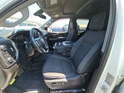 Used 2019 Chevrolet Silverado 1500 LT w/ All-Star Edition AWD/4WD image 9
