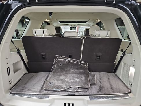 Used 2024 Lincoln Navigator Black Label AWD/4WD image 14