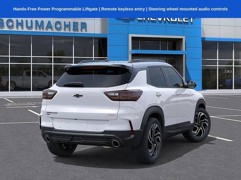 Used 2024 Chevrolet TrailBlazer RS w/ Convenience Package AWD/4WD image 4