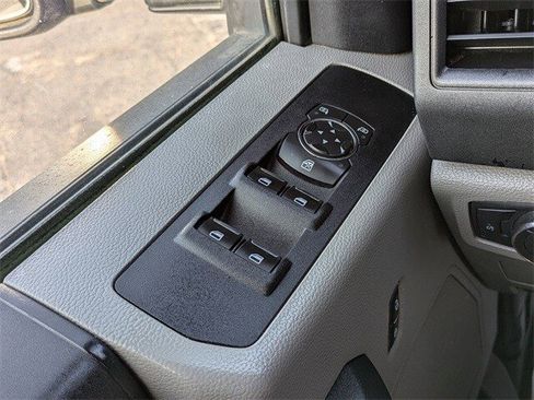 Used 2020 Ford F350 XL w/ Power Equipment Group image 21