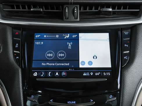 Used 2019 Cadillac XTS Luxury w/ Driver Awareness Package image 27