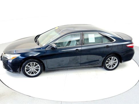 Certified 2017 Toyota Camry SE image 15