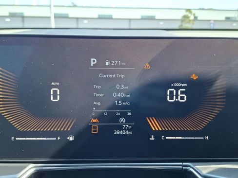 Used 2024 Kia Sorento S w/ Panoramic Sunroof Package image 12