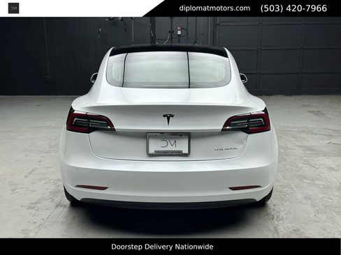 Used 2020 Tesla Model 3 Long Range image 6