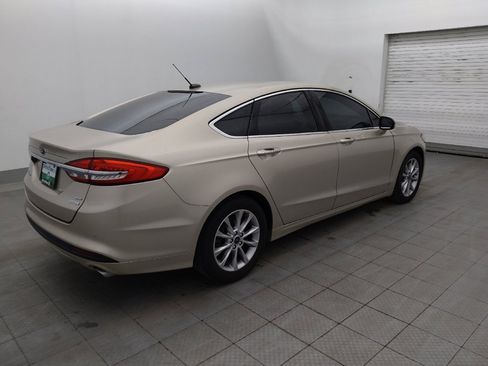 Used 2017 Ford Fusion SE w/ Fusion SE Technology Package FWD image 10