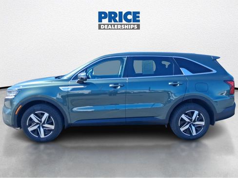 Used 2022 Kia Sorento LX AWD/4WD image 8