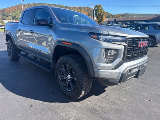 Used 2024 GMC Canyon Elevation w/ Elevation Premium Package AWD/4WD image 3