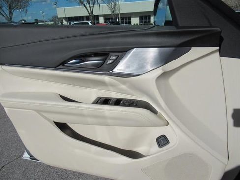 Used 2023 Cadillac CT4 Luxury w/ Sun And Sound Package RWD image 20