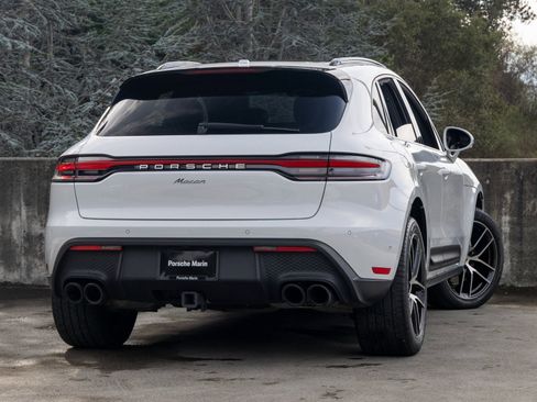 Certified 2023 Porsche Macan image 11