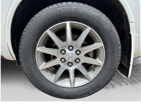 Used 2017 Buick Enclave Leather AWD/4WD image 17
