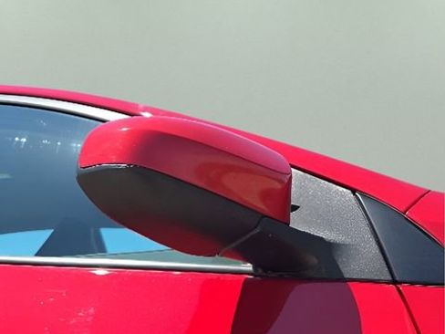 Used 2019 Toyota Corolla LE FWD image 16