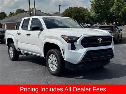 Used 2025 Toyota Tacoma SR