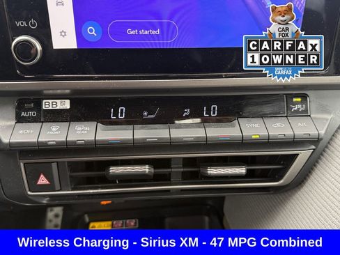 Used 2025 Toyota Camry SE FWD image 32