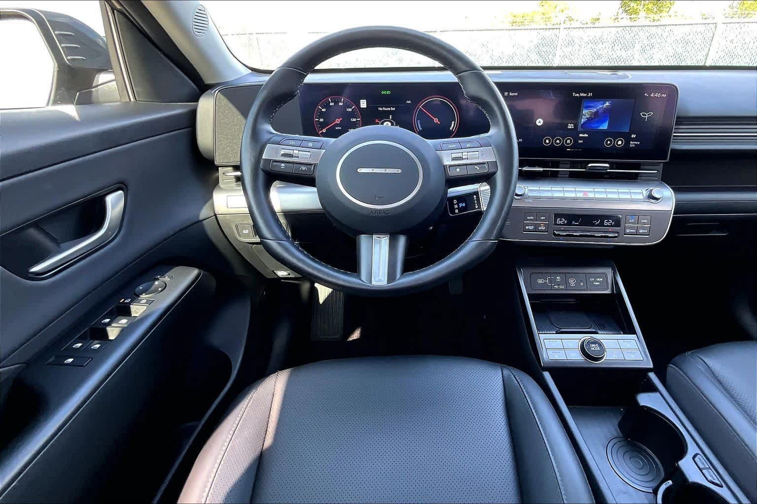 Used 2024 Hyundai Kona Limited FWD image 5