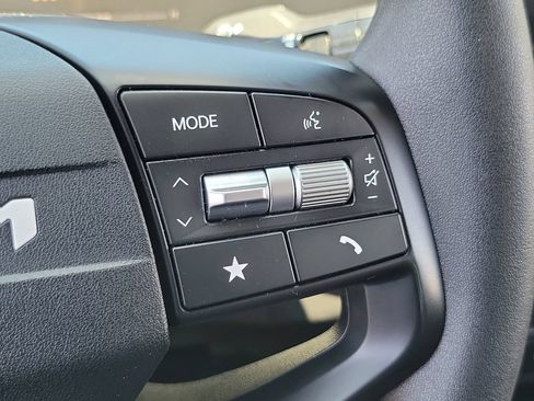 Used 2025 Kia K4 FWD image 7
