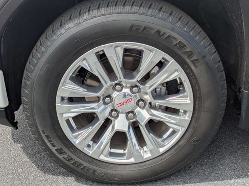 Used 2023 GMC Sierra 1500 Denali w/ Technology Package RWD image 30