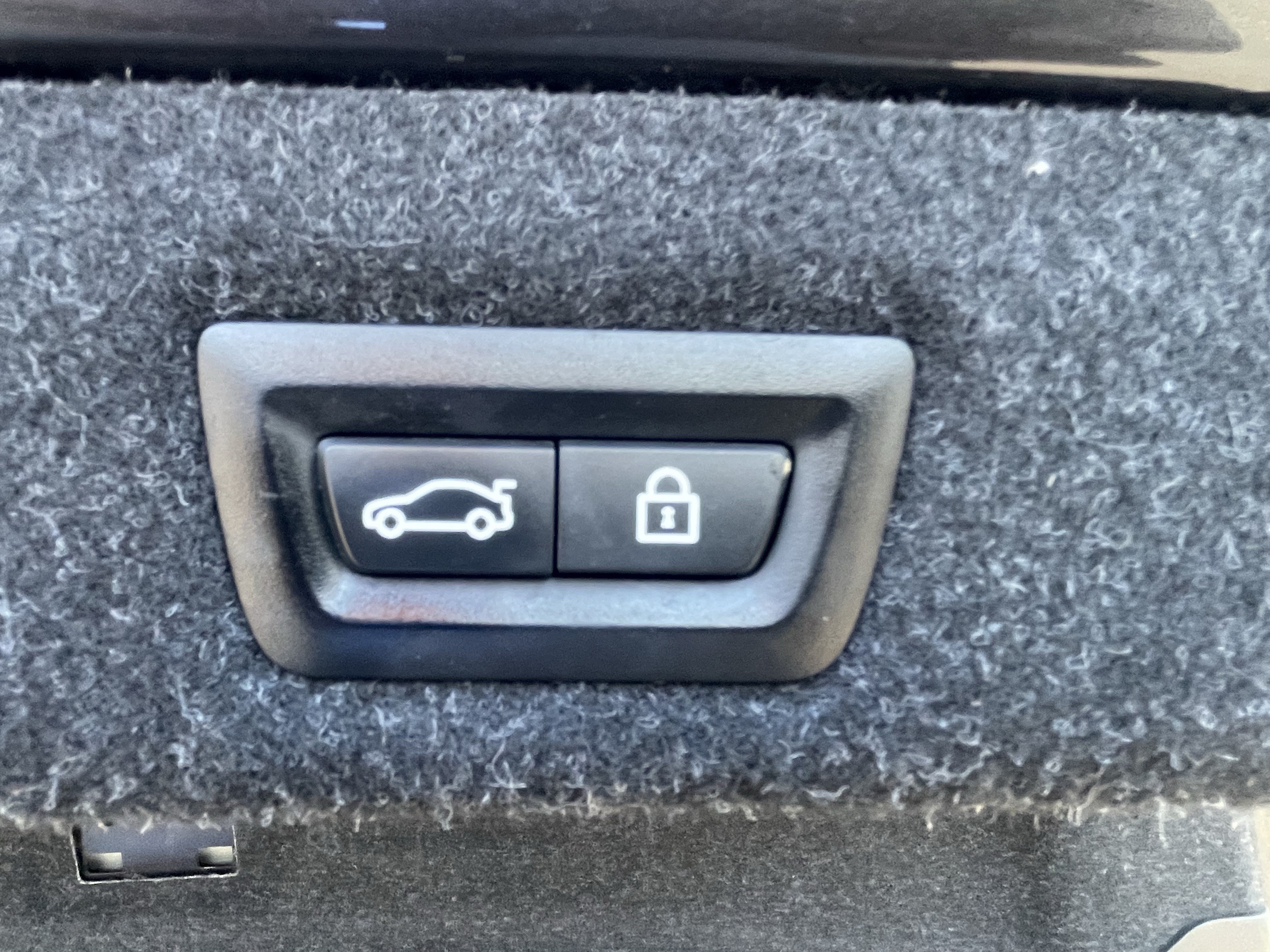 Used 2019 BMW 540i RWD image 14
