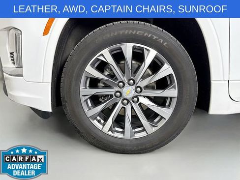 Used 2023 Chevrolet Traverse Premier AWD/4WD image 33