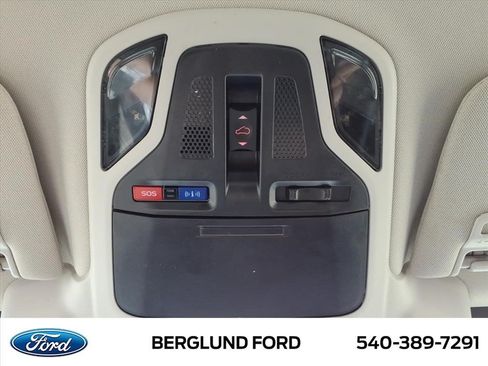 Used 2022 Subaru Legacy Limited AWD/4WD image 32