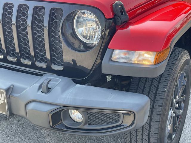 Used 2022 Jeep Gladiator Sport AWD/4WD image 9